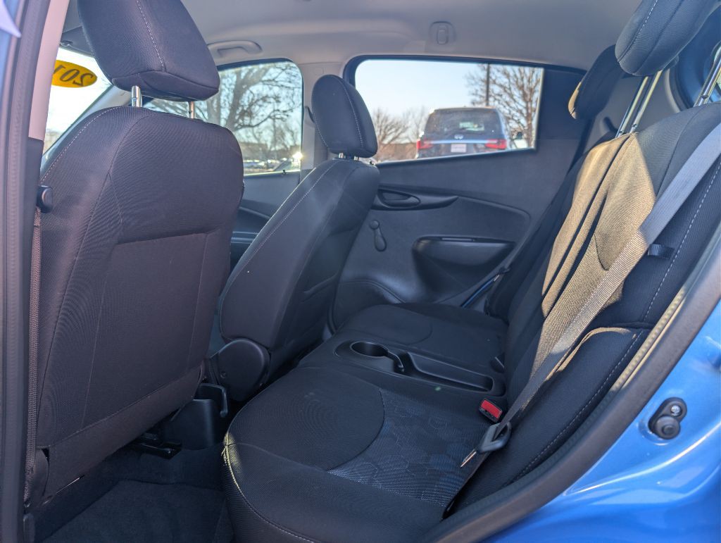 2017 Chevrolet Spark Image 11