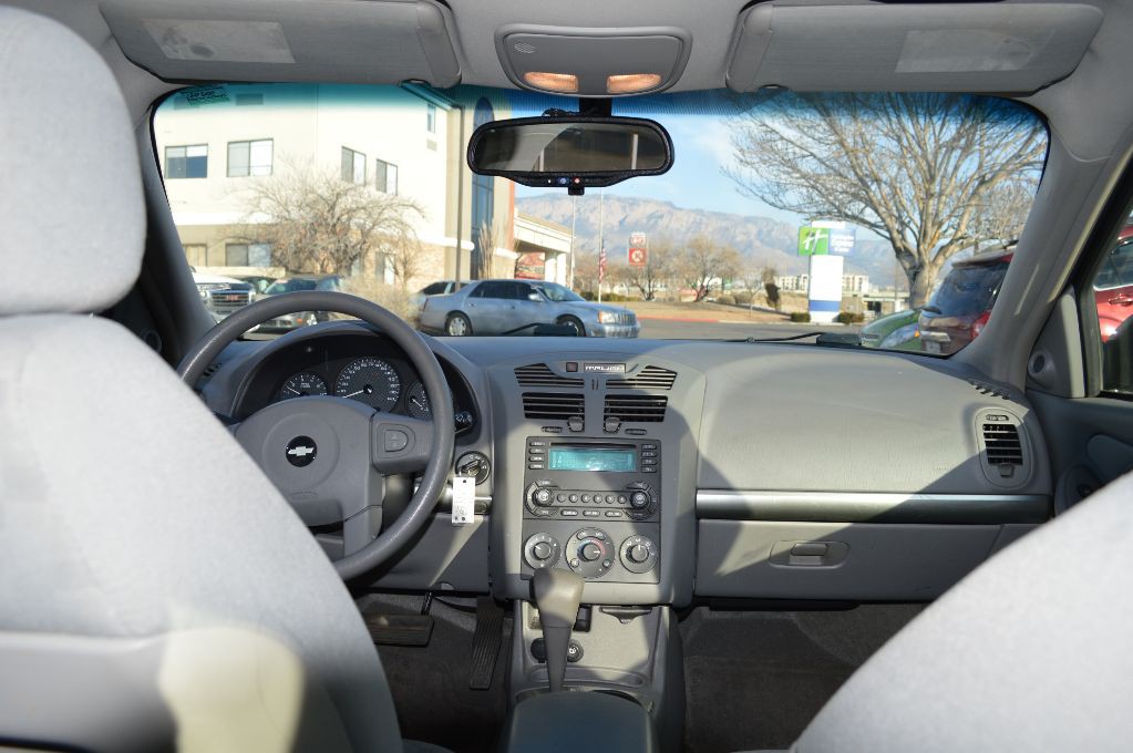 2004 Chevrolet Malibu Image 9