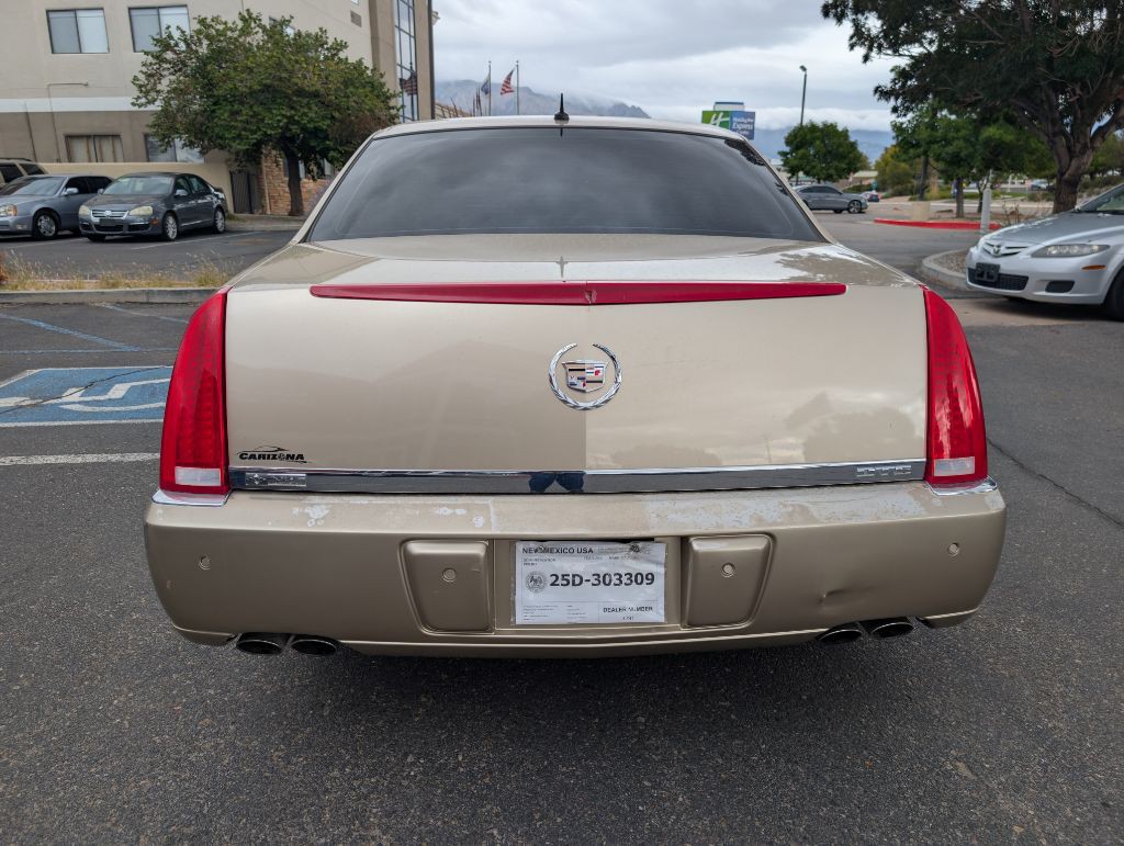 2006 Cadillac DTS Image 4
