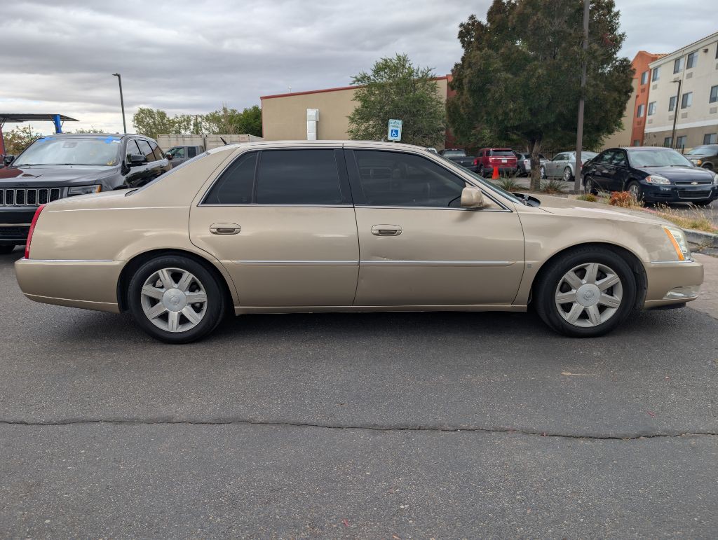 2006 Cadillac DTS Image 7