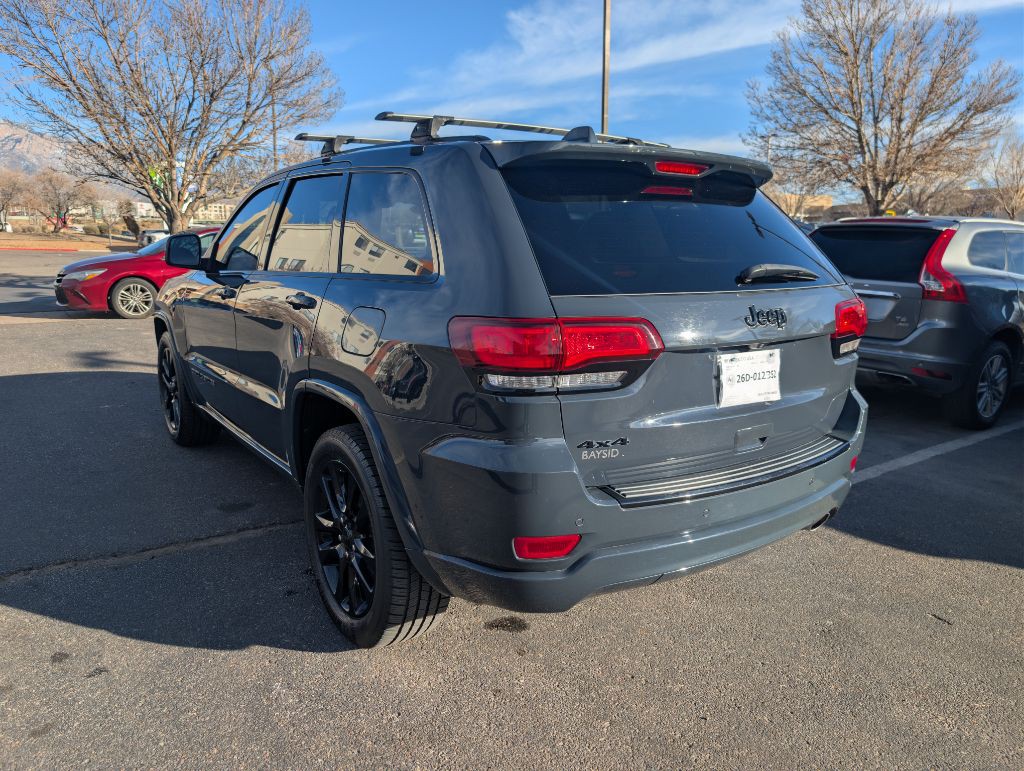 2018 Jeep Grand Cherokee Image 3
