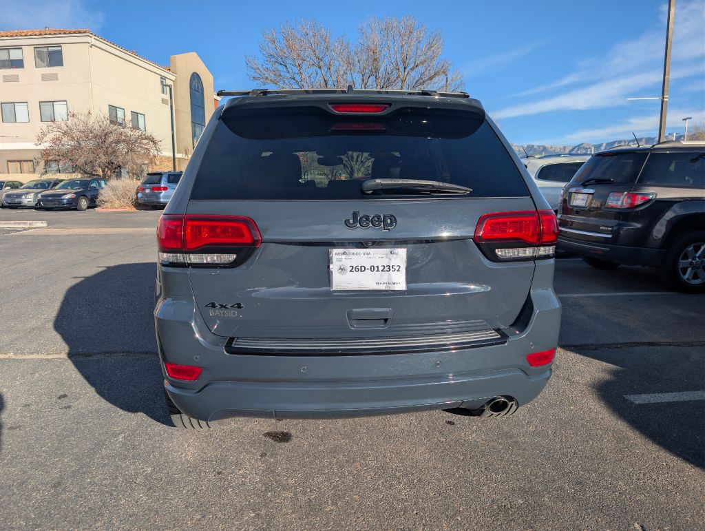 2018 Jeep Grand Cherokee Image 4