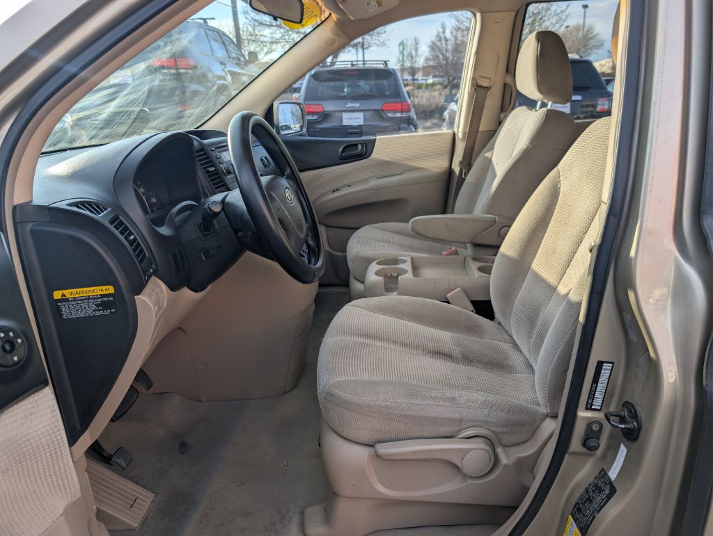 2007 Kia Sedona Image 10