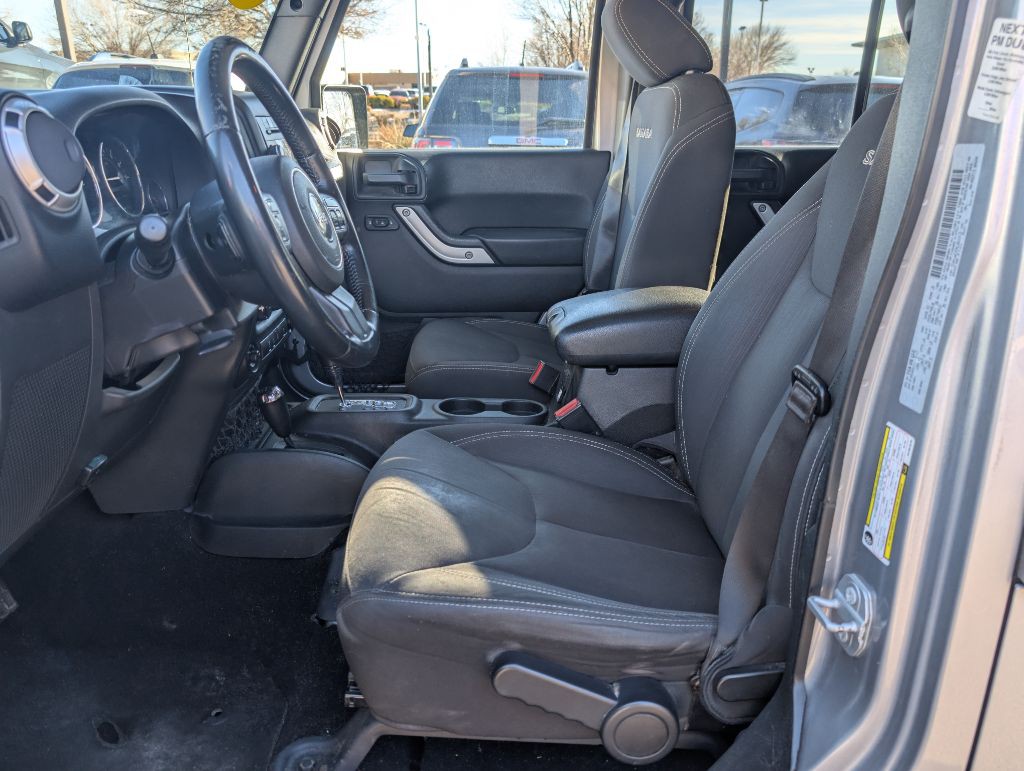 2017 Jeep Wrangler Unlimited Image 9