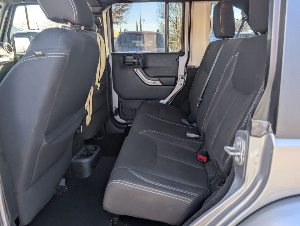 2017 Jeep Wrangler Unlimited Image 11