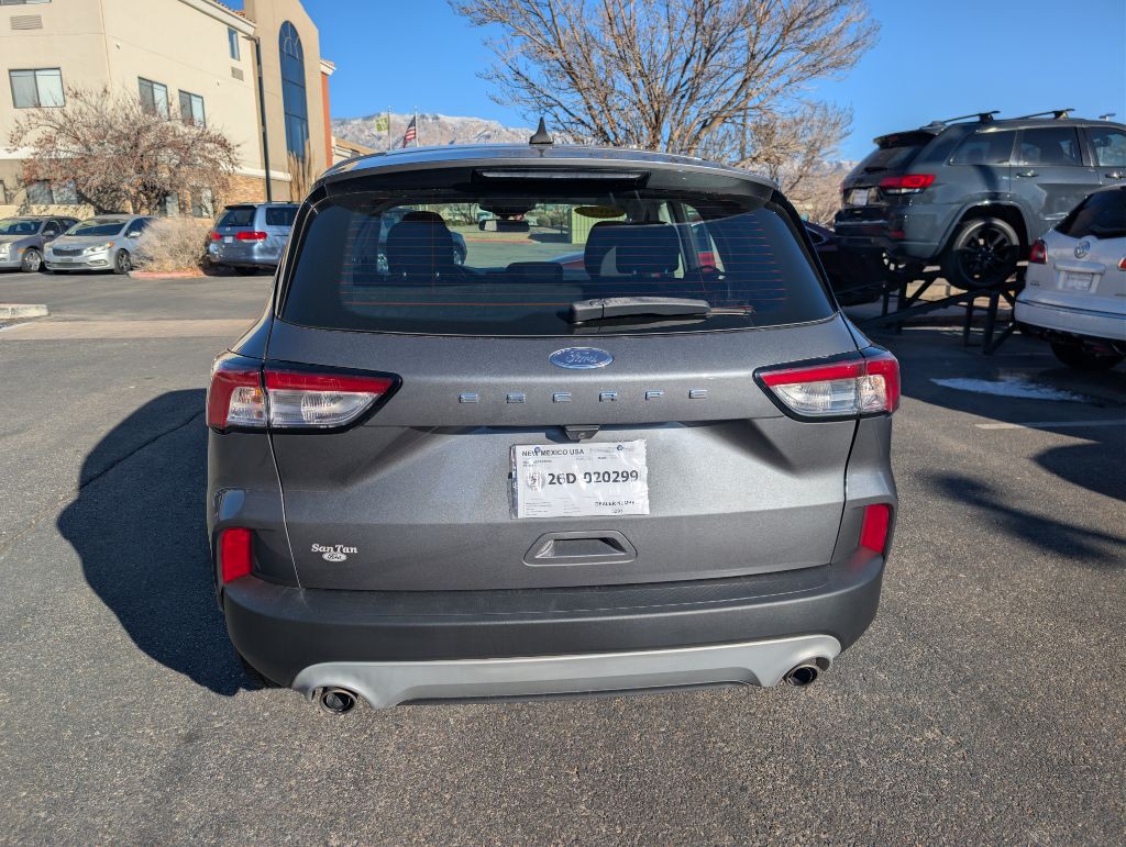 2022 Ford Escape Image 4