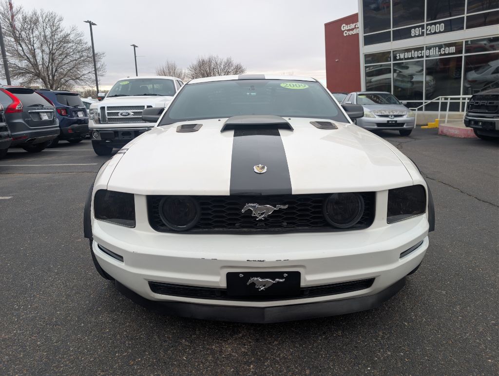 2009 Ford Mustang Image 8
