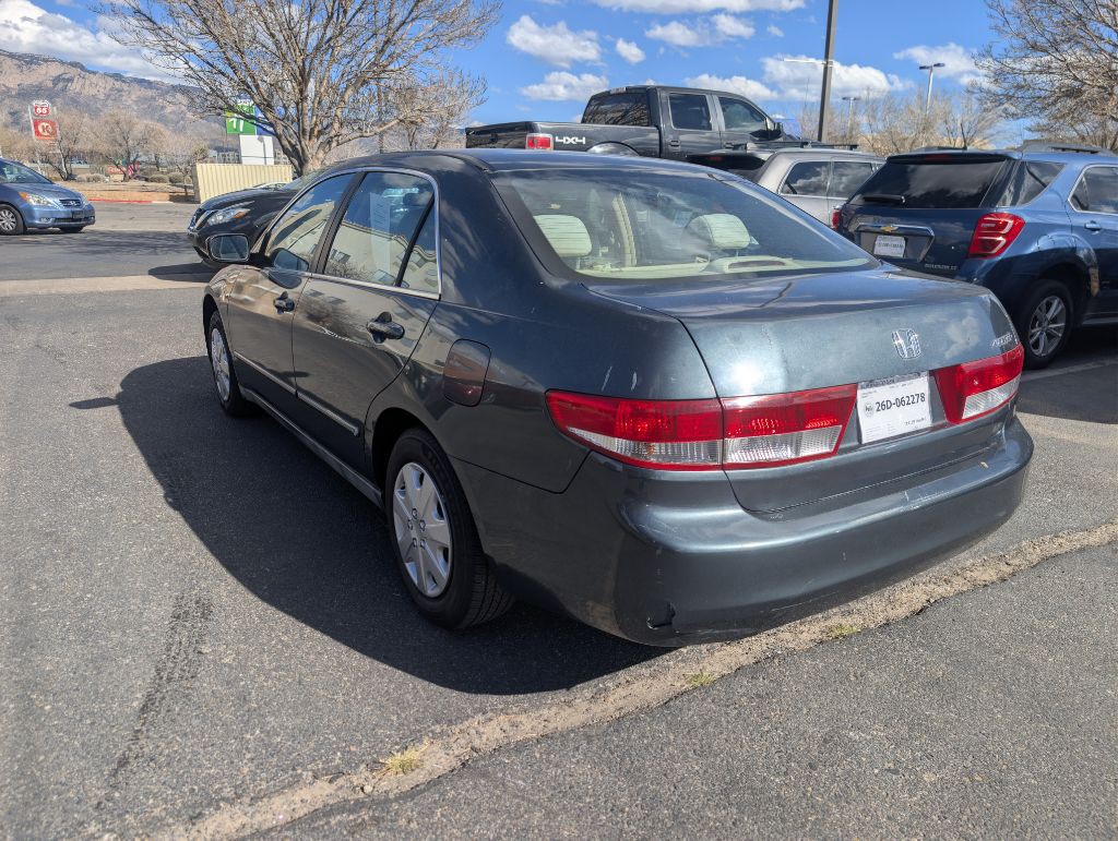 2004 Honda Accord Image 3
