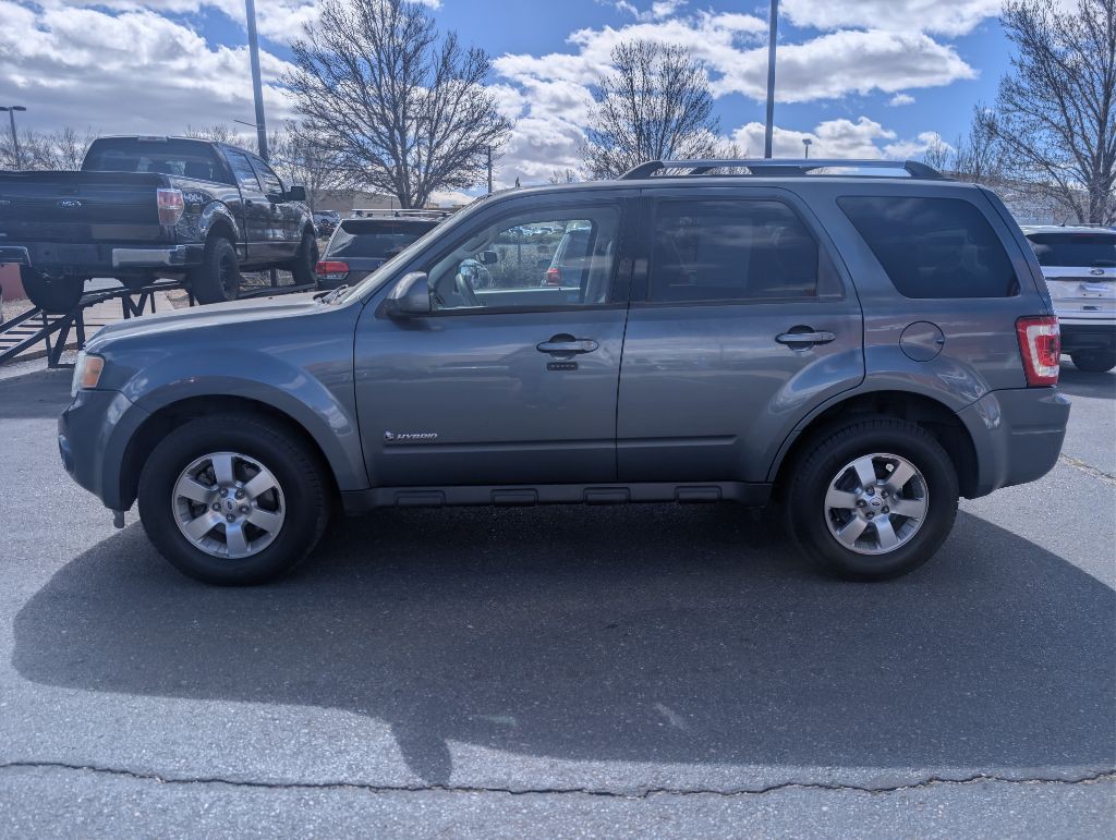 2010 Ford Escape Image 2