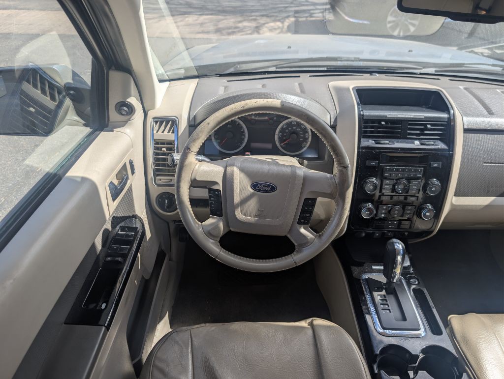 2010 Ford Escape Image 12