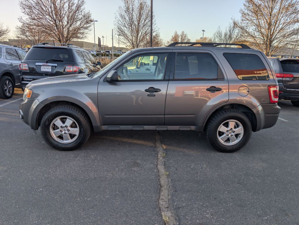 2012 Ford Escape Image 2