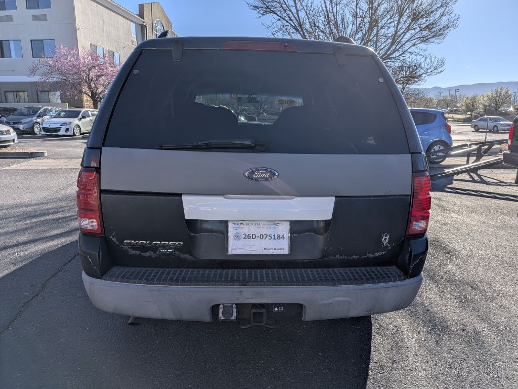 2002 Ford Explorer Image 4