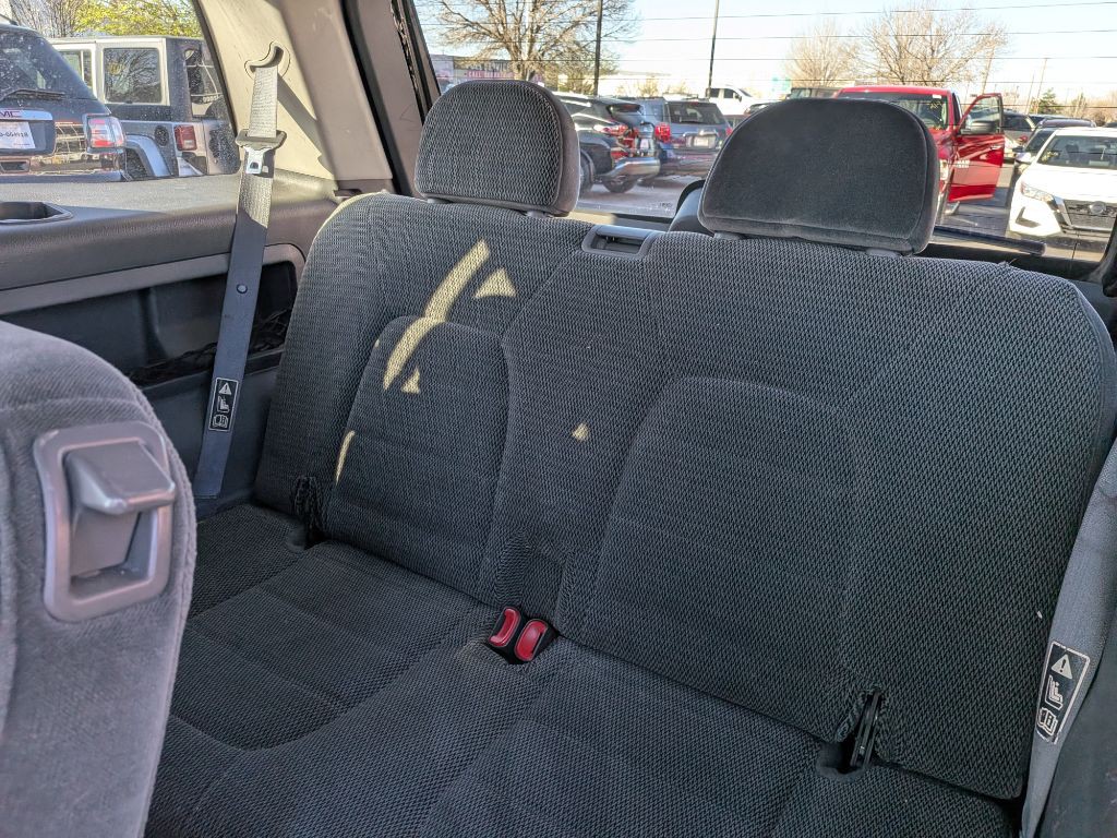 2002 Ford Explorer Image 12