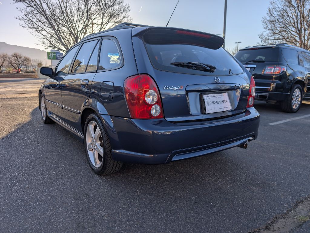 2003 Mazda Protege Image 3