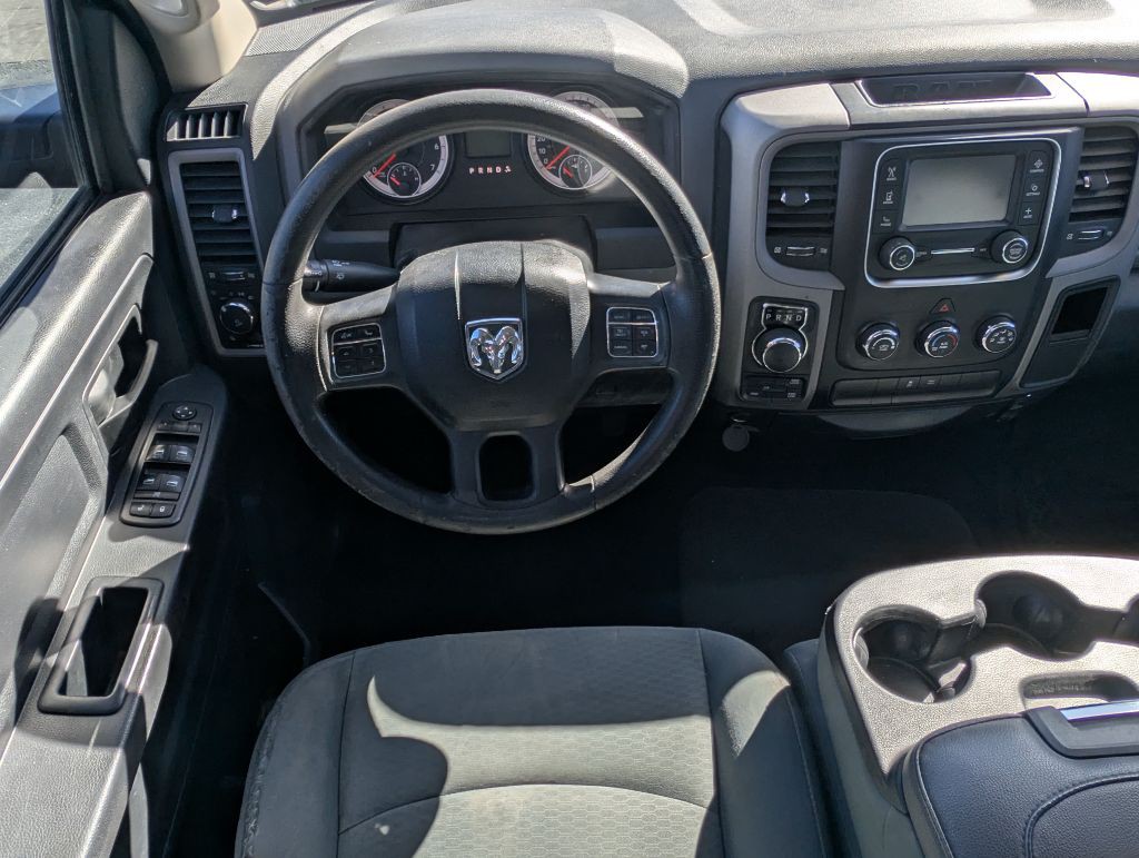 2016 RAM 1500 Image 12