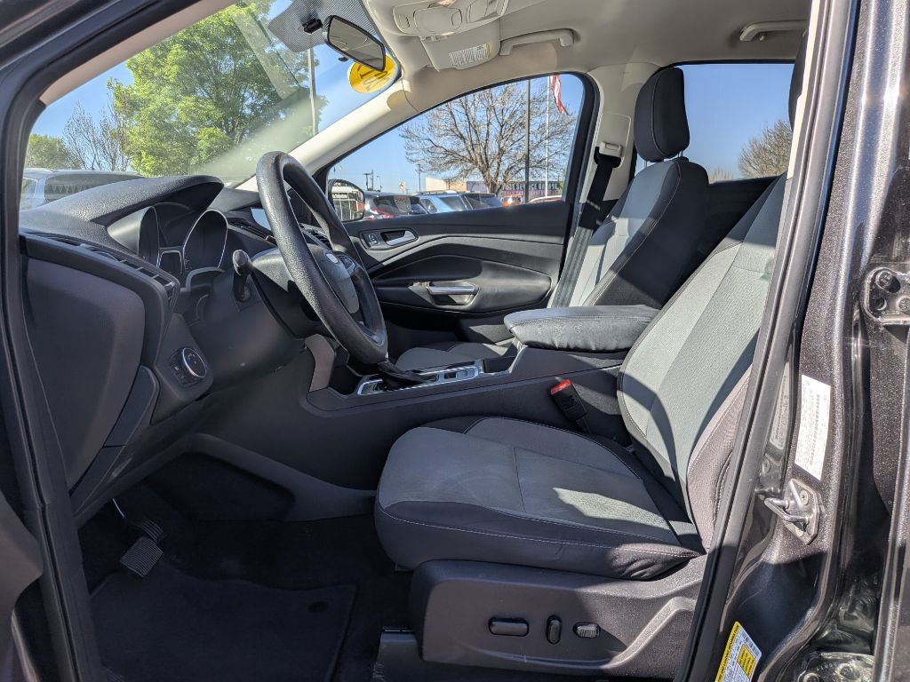 2019 Ford Escape Image 10