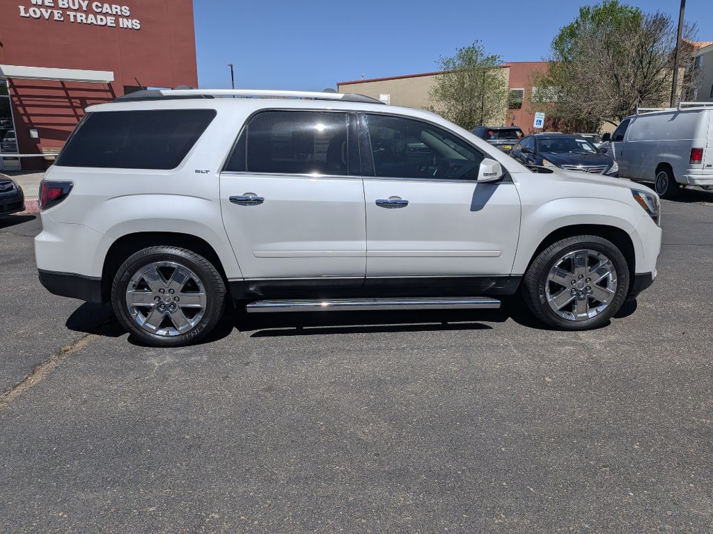 2017 GMC Acadia Image 7