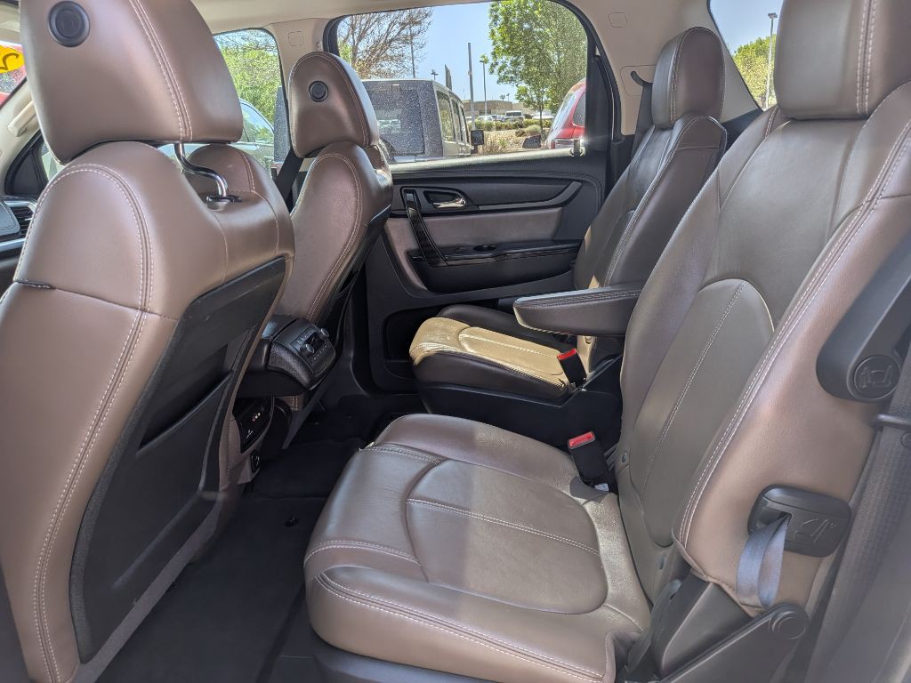 2017 GMC Acadia Image 11