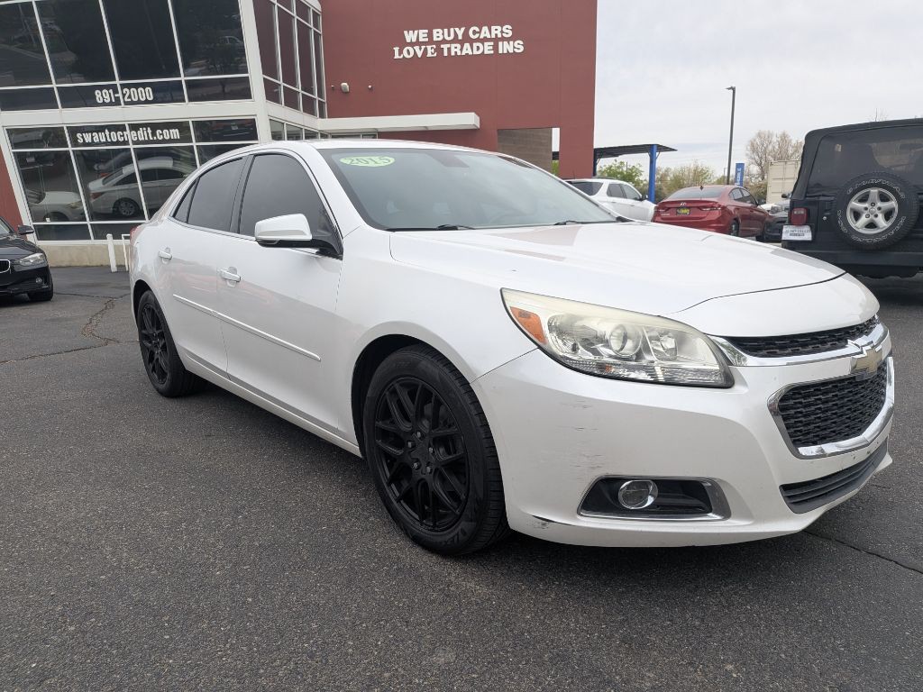 2015 Chevrolet Malibu Image 8