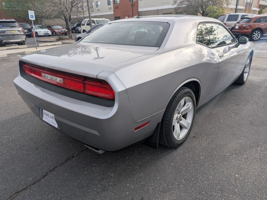 2014 Dodge Challenger Image 5