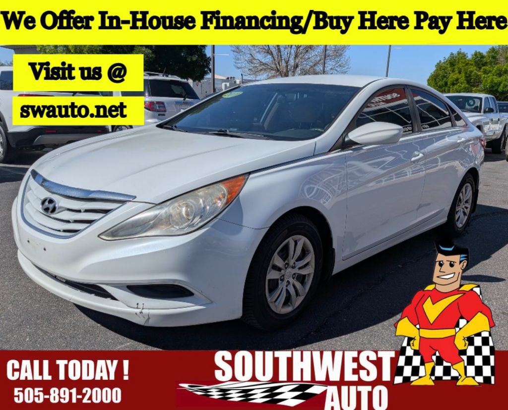 2011 Hyundai Sonata Image 1