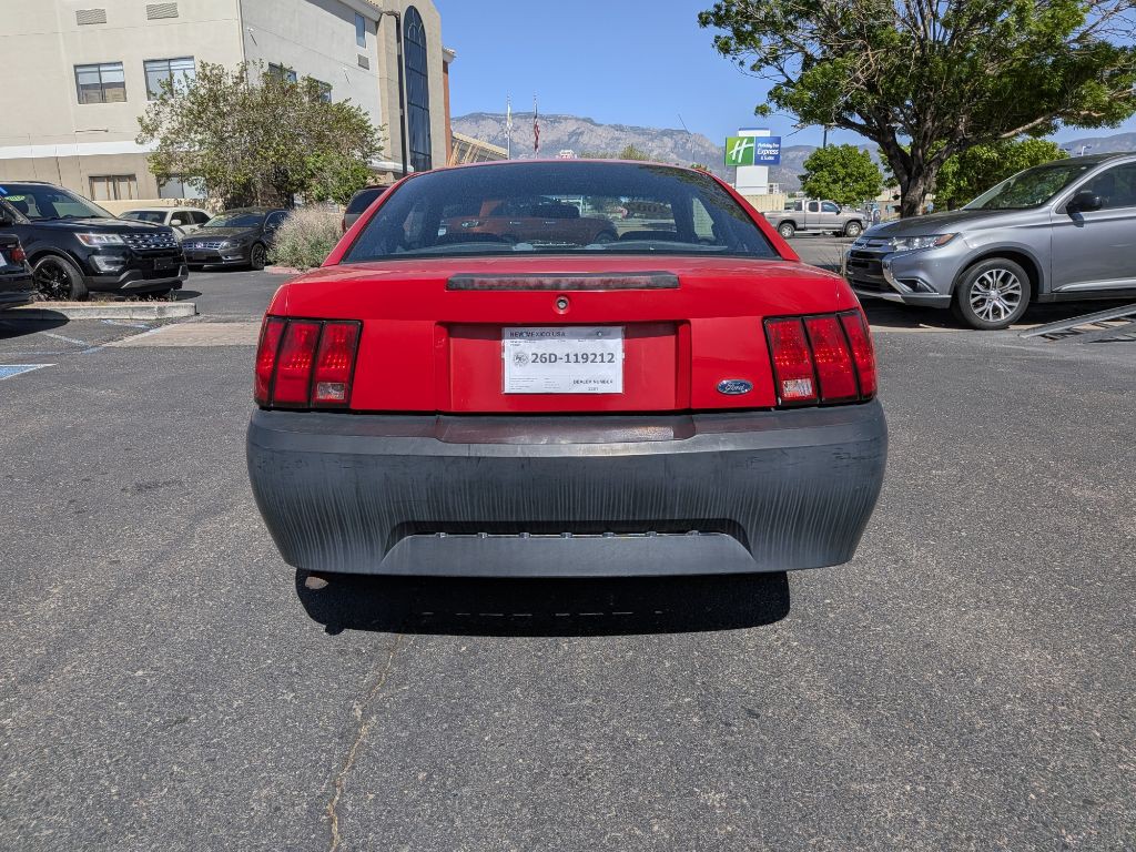 2002 Ford Mustang Image 4
