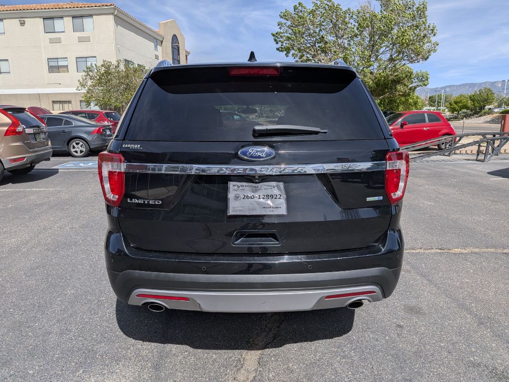 2016 Ford Explorer Image 4
