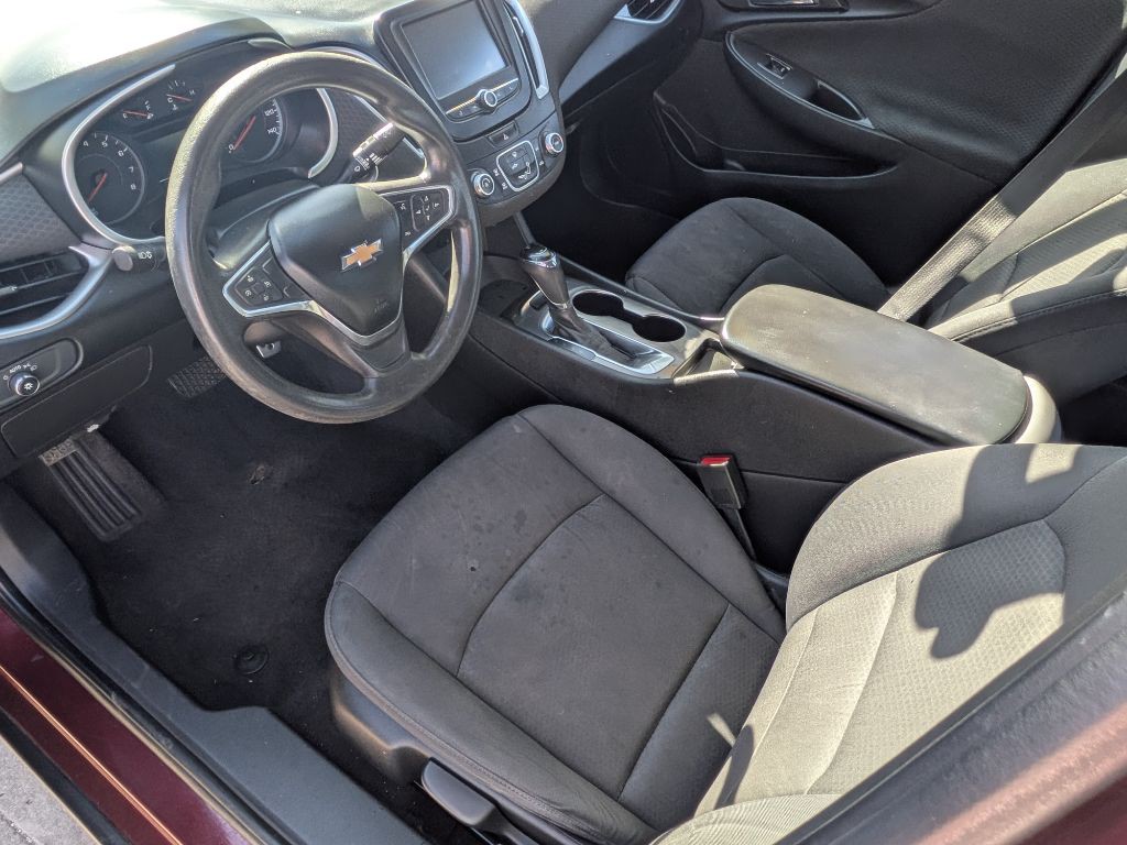 2016 Chevrolet Malibu Image 9