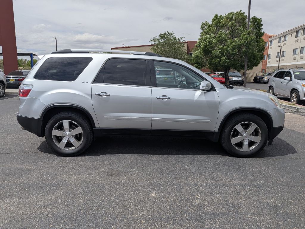 2011 GMC Acadia Image 7