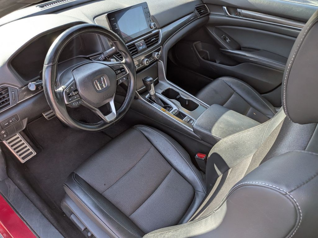 2018 Honda Accord Image 9