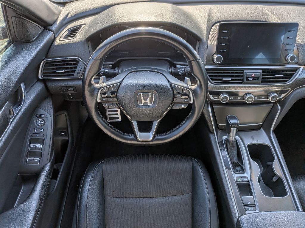 2018 Honda Accord Image 12