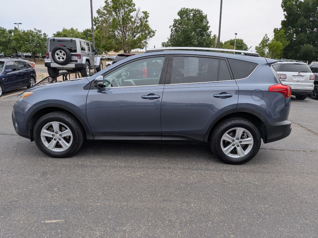 2013 Toyota Rav4 Image 2
