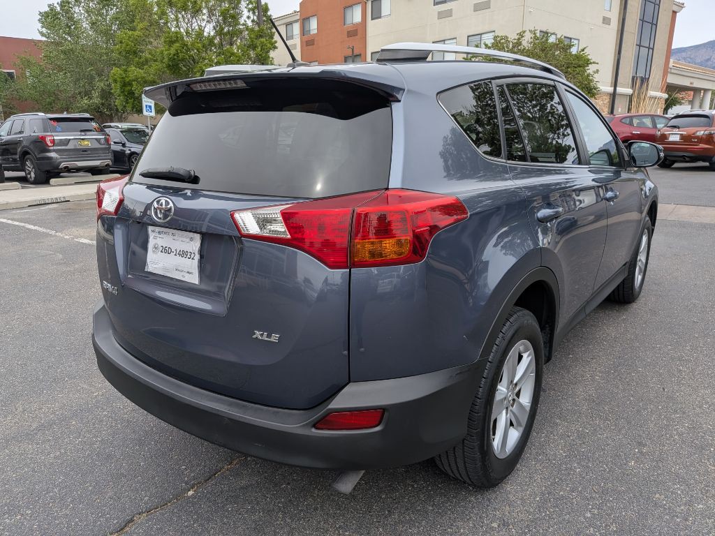 2013 Toyota Rav4 Image 5