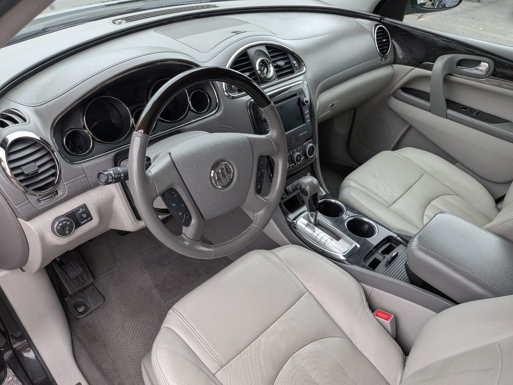 2016 Buick Enclave Image 9