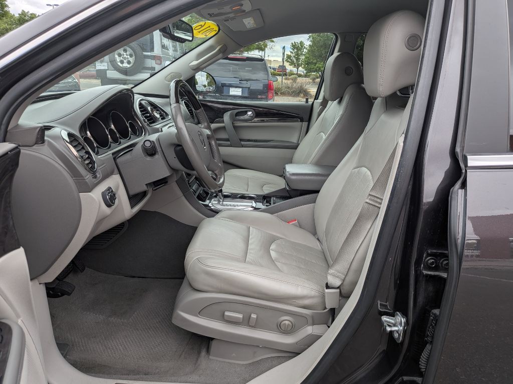2016 Buick Enclave Image 10