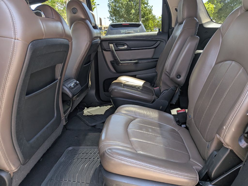 2014 GMC Acadia Image 11