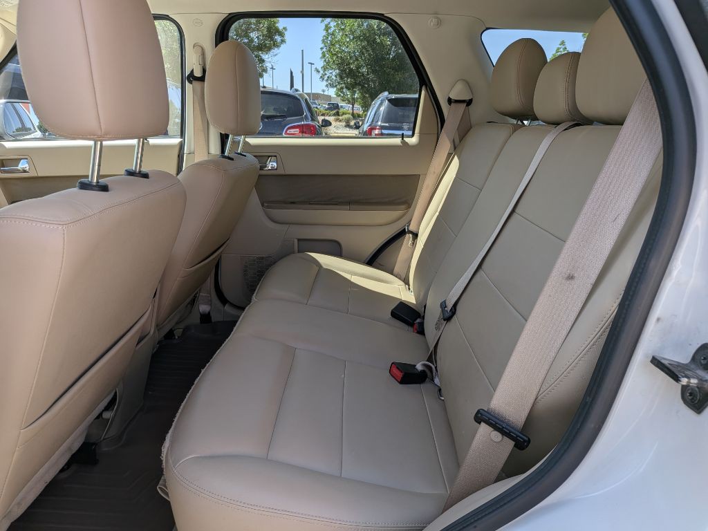 2010 Ford Escape Image 11