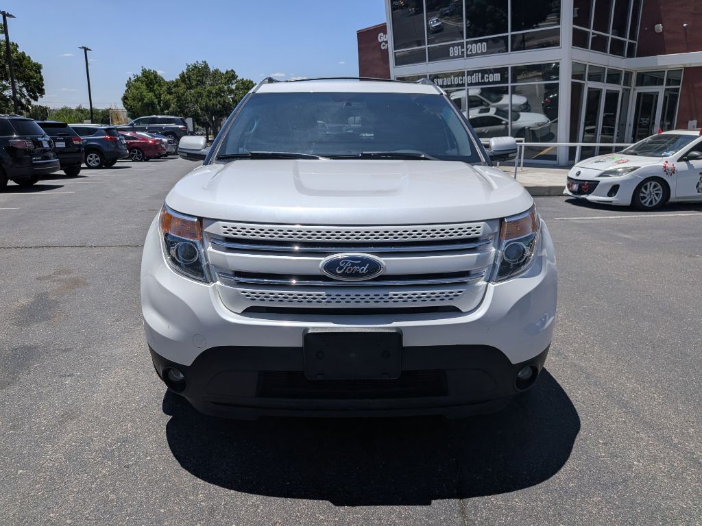 2012 Ford Explorer Image 8