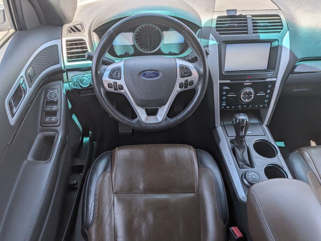 2012 Ford Explorer Image 13