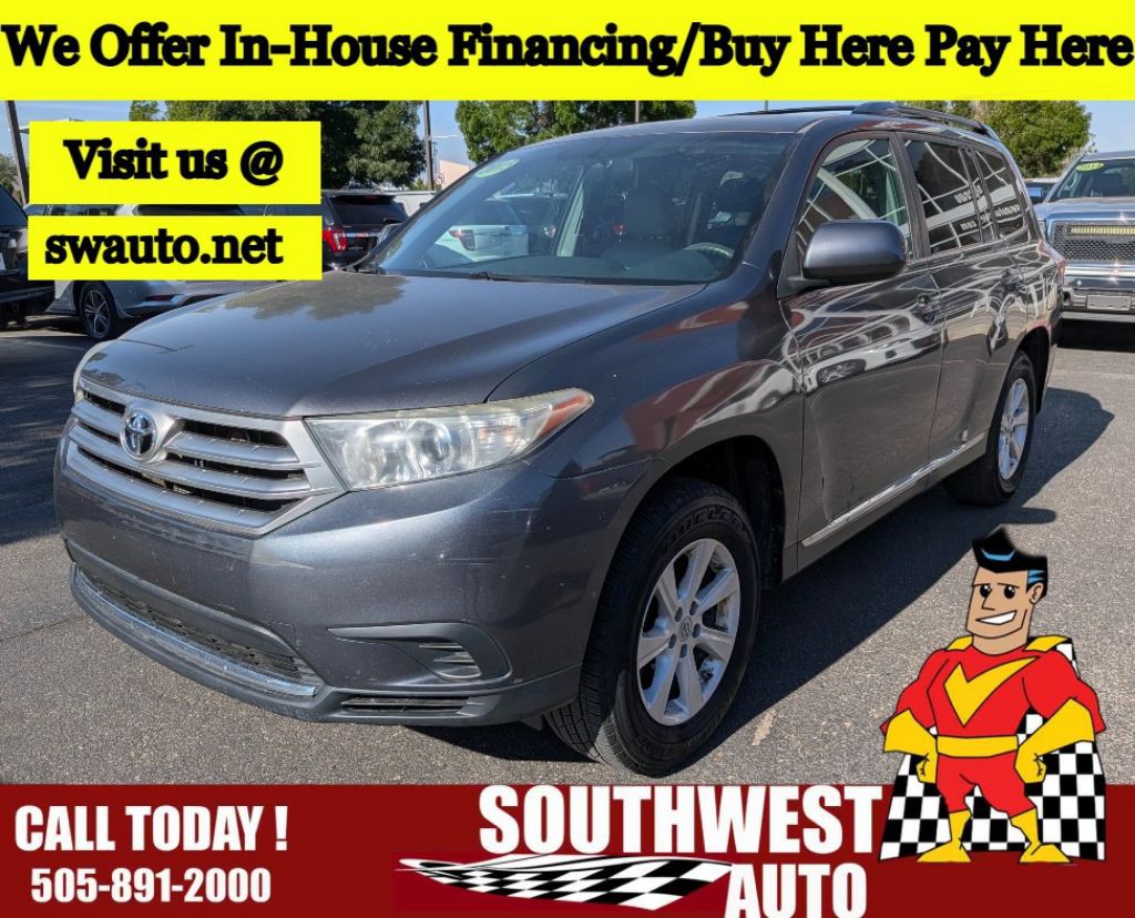 2013 Toyota Highlander Image 1