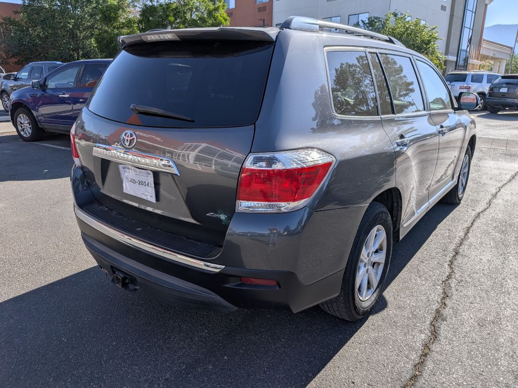 2013 Toyota Highlander Image 5