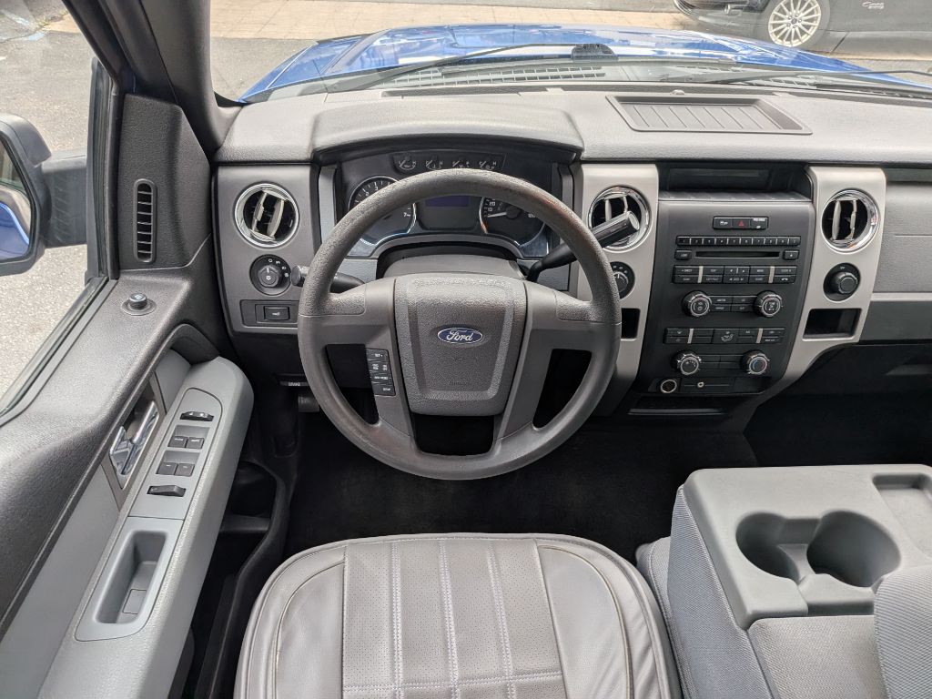 2011 Ford F-150 Image 12