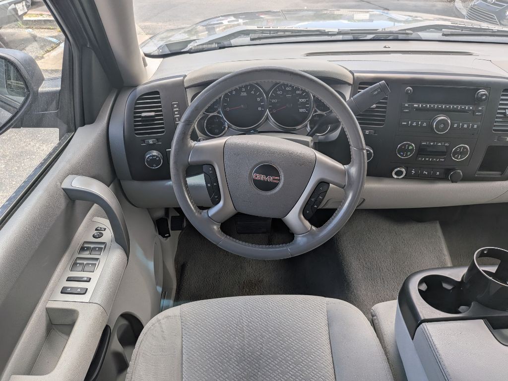 2007 GMC Sierra Image 12