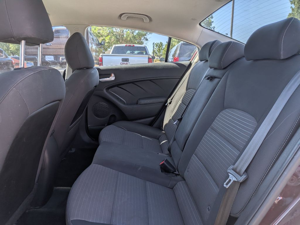 2018 Kia Forte Image 11