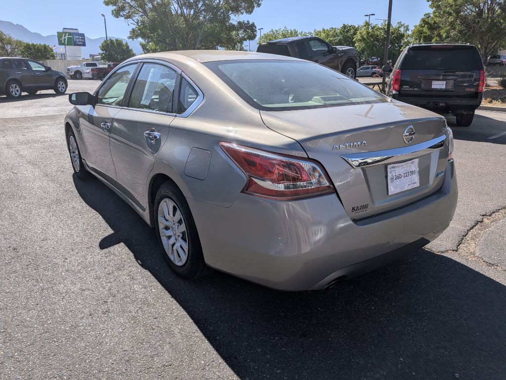 2013 Nissan Altima Image 3