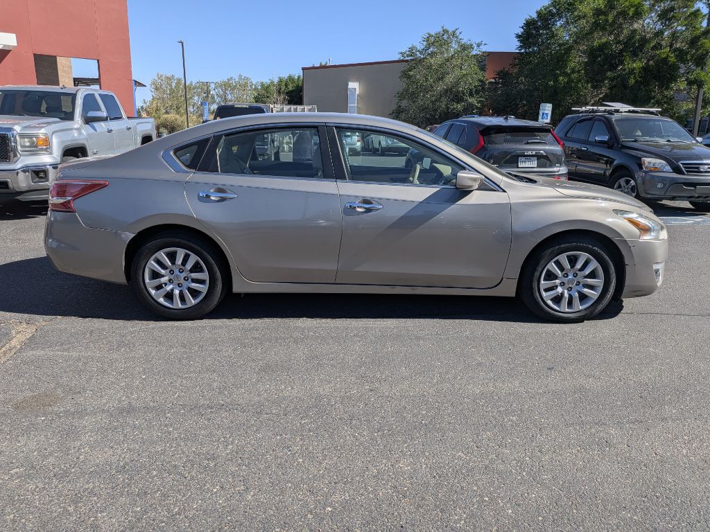2013 Nissan Altima Image 6