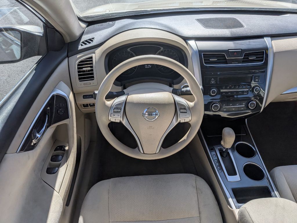 2013 Nissan Altima Image 12