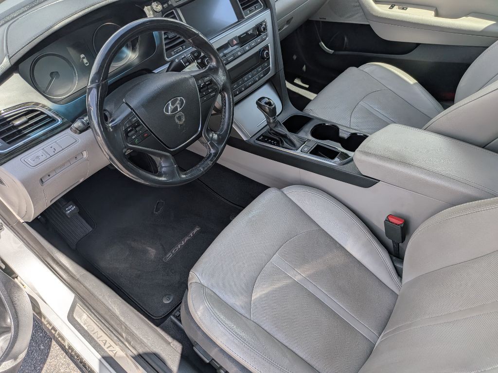 2016 Hyundai Sonata Image 9