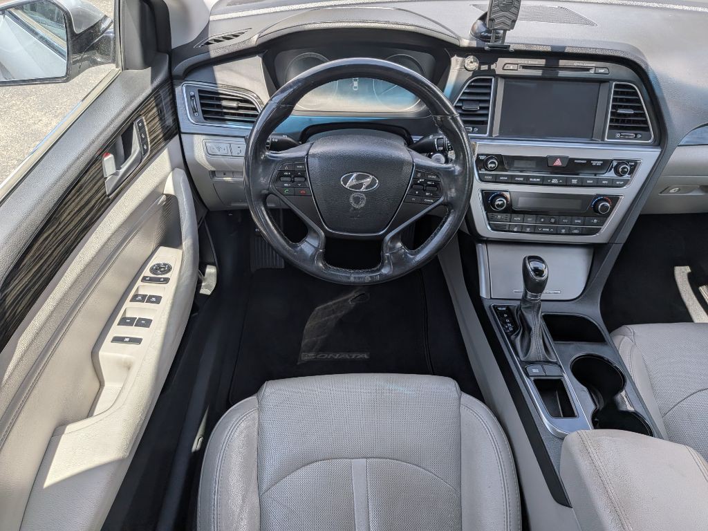 2016 Hyundai Sonata Image 12