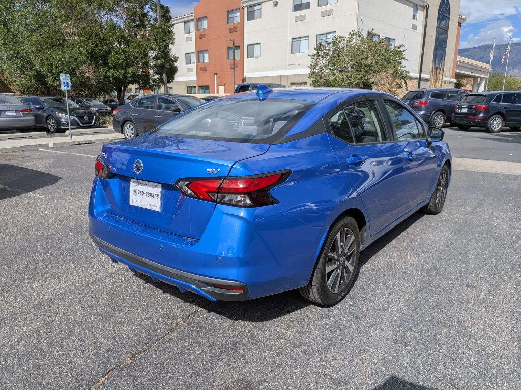 2021 Nissan Versa Image 5
